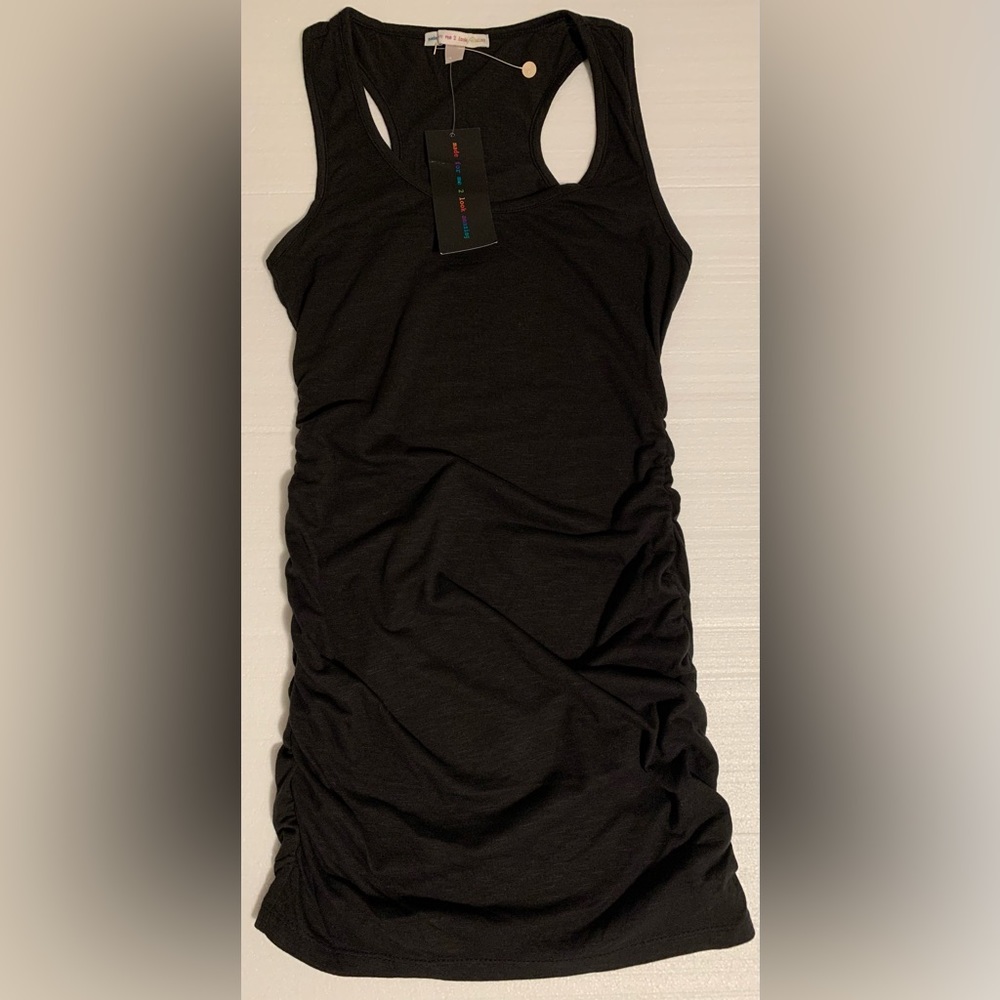 ✨New✨Black top | Figure flattering | Airy fabric